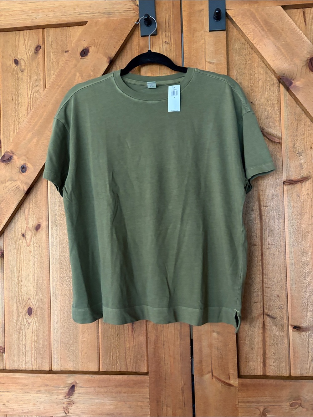 Old Navy Navy Crop and regular length tshirts - Picture 5 of 8